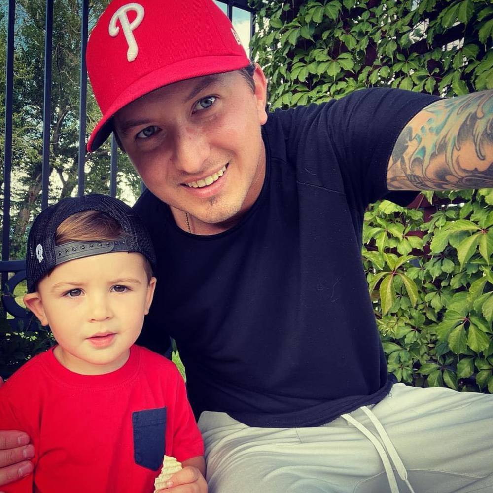 Meet your Posher, Clint